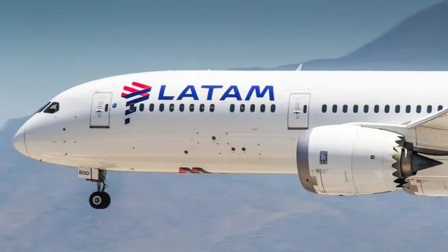 latam-boeing-787-9jpg